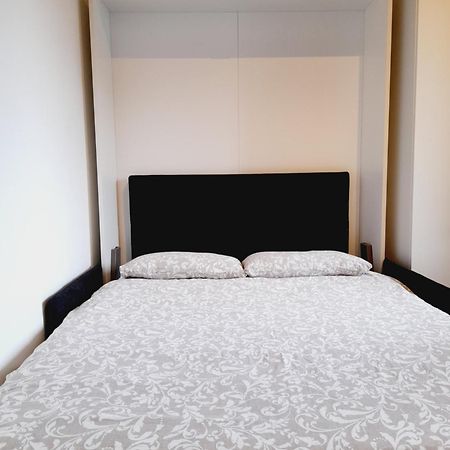 Flat In Milano, Porta Romana Bagian luar foto
